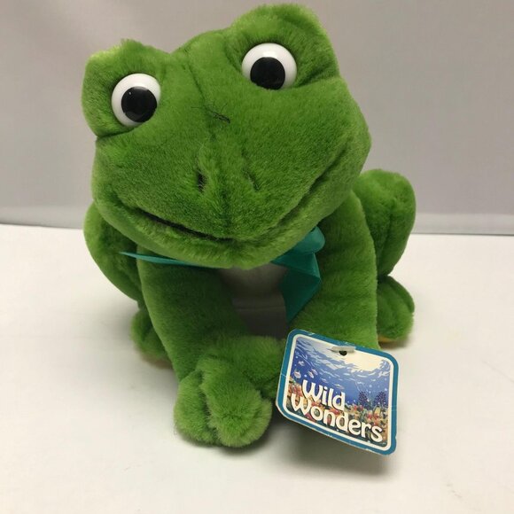 Vintage Wild Wonders Green Frog Toad Plush Stuffed Animal Soft Toy 7" Small - Picture 2 of 7